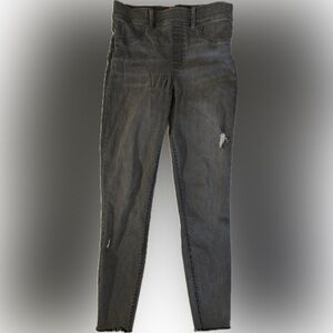 Spanx Solid Black Distressed / Destroyed Skinny Leg Pull On‎ Jeans Medium